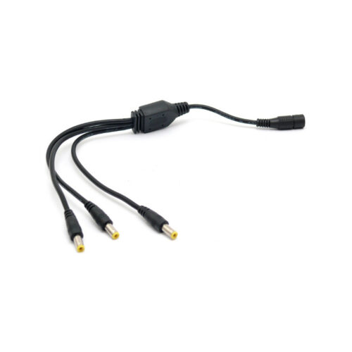 ROZGAŁĘŹNIK NA 3 WTYKI 2,1/5,5 Z GNIAZDEM