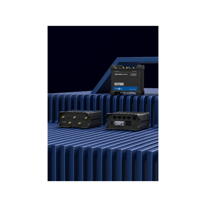 Teltonika RUT906 router przemysłowy 4G / LTE (RUT906000000)