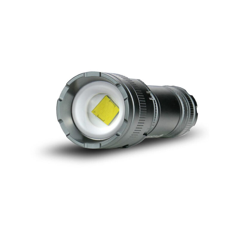 Latarka ręczna LED XFL5K everActive FL-4500R Cannon 4500 lumenów IPX4