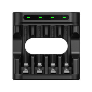 Ładowarka do akumulatorów R03 / AAA oraz R6 / AA Li-ion 1,5V / NiMH Xtar L4