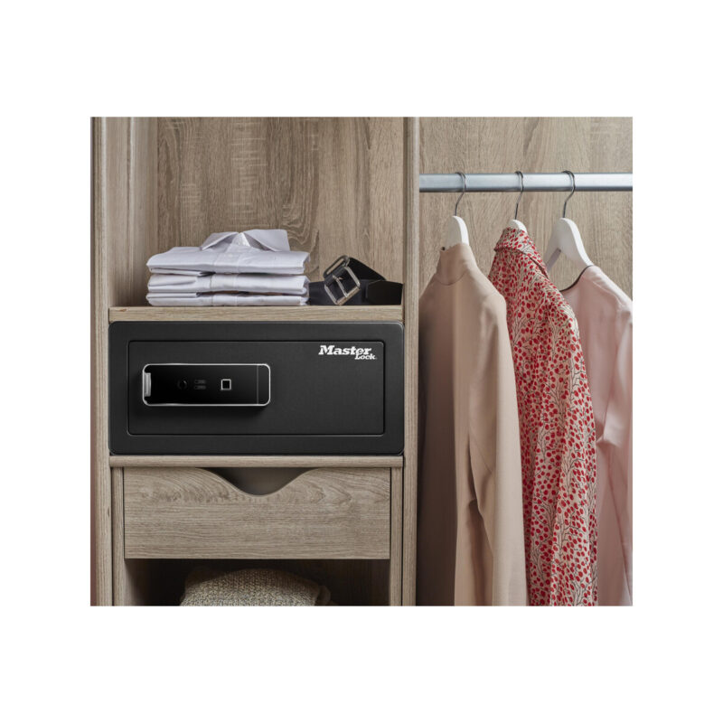 Sejf z czytnikiem linii papilarnych Master Lock LX110BEURHRO