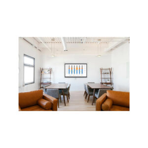 Ekran projekcyjny zwijany ręcznie 100" 16:9